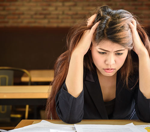 Woman in Distress - Knowing the Signs of Mental Stress 